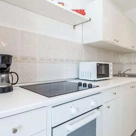 Apartament With Pool Lucia By Guide